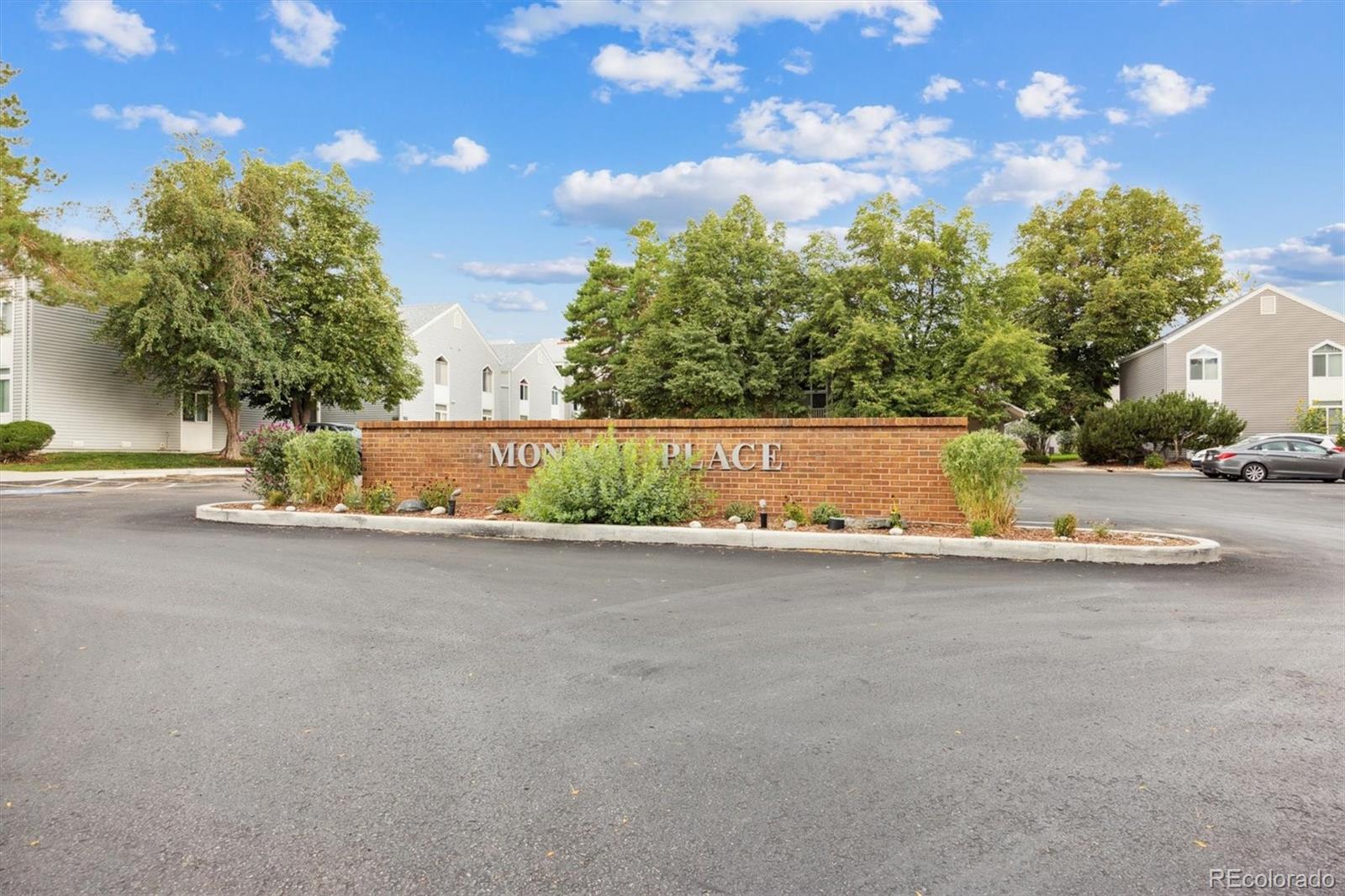 MLS Image #23 for 3343 s monaco parkway,denver, Colorado