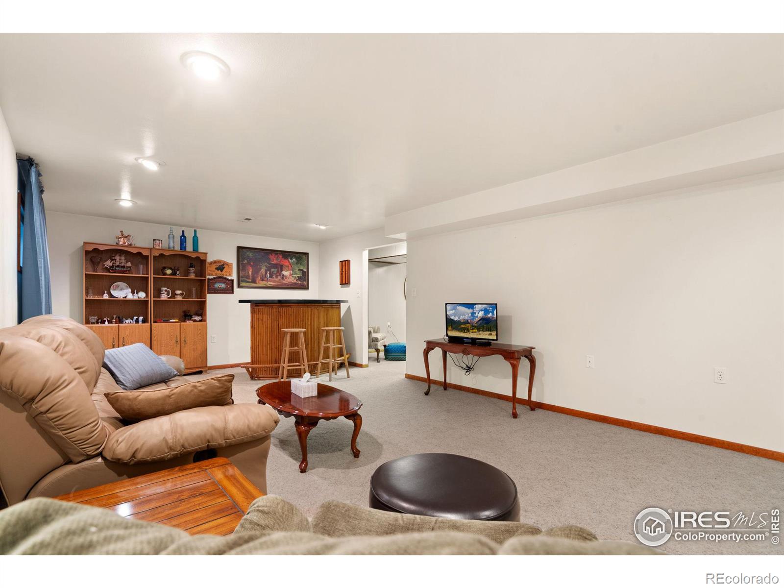 MLS Image #14 for 1001  hemlock drive,windsor, Colorado