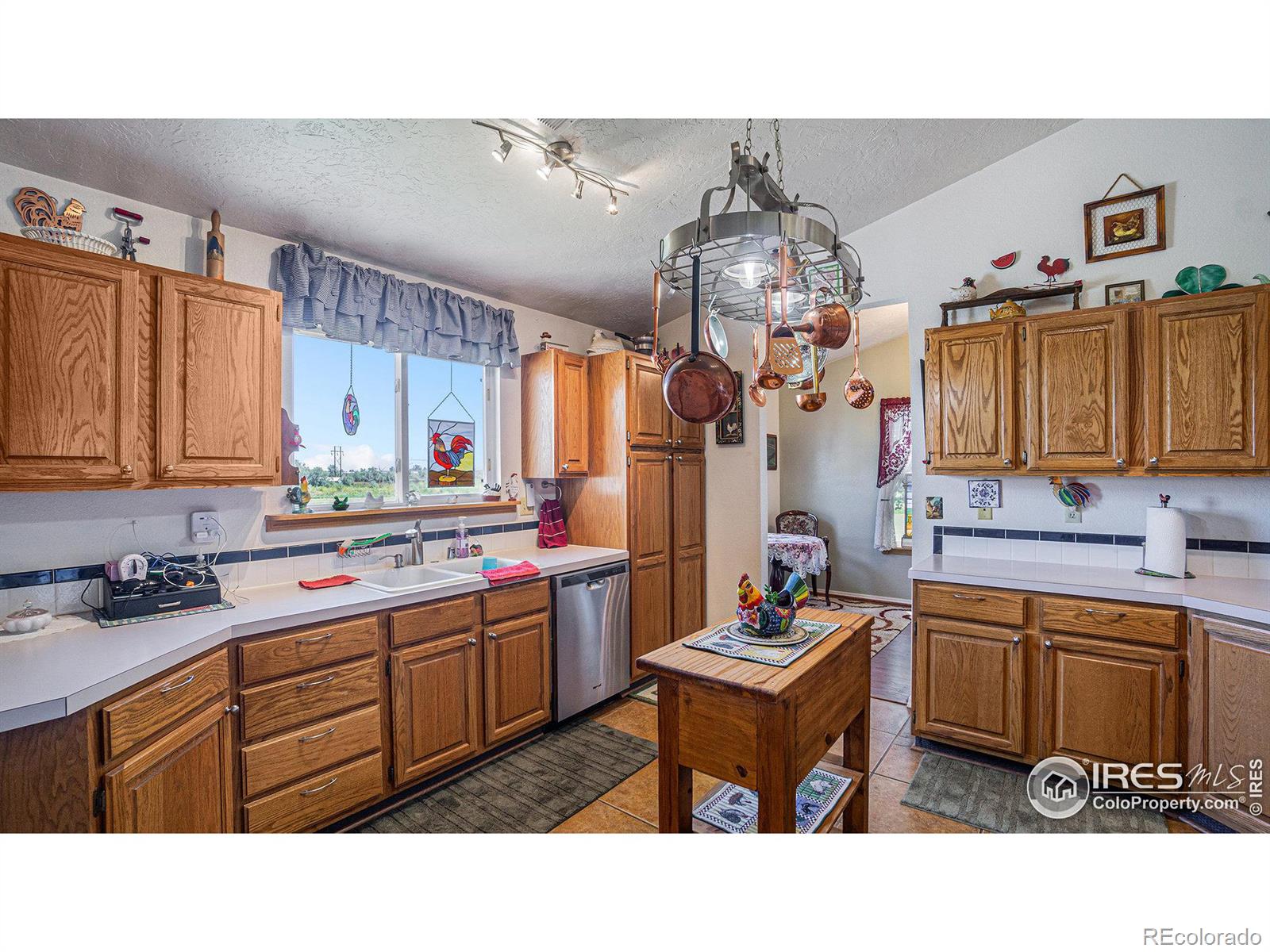 MLS Image #10 for 26402  rangeview drive,kersey, Colorado