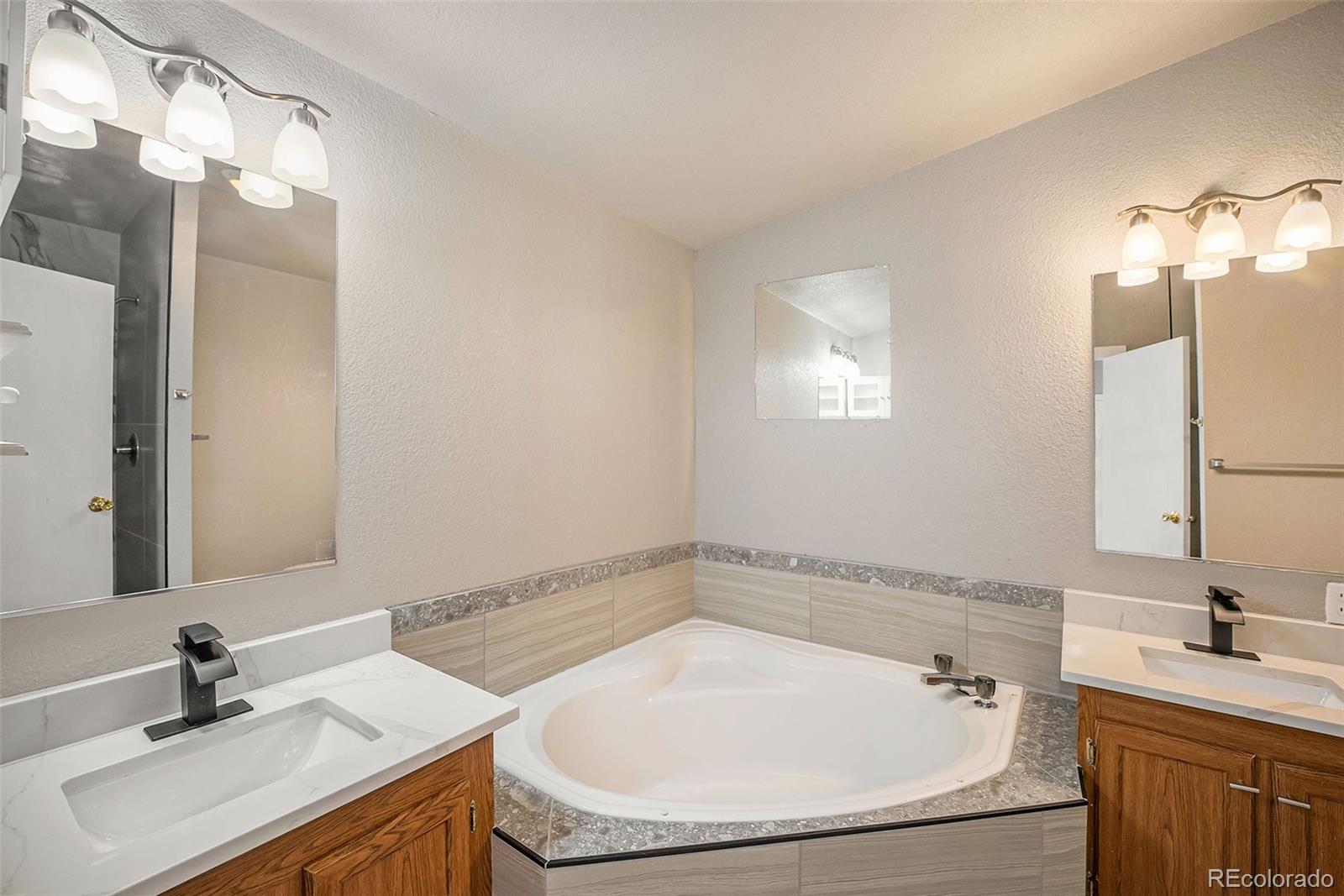 MLS Image #22 for 905  glen heather court,dacono, Colorado