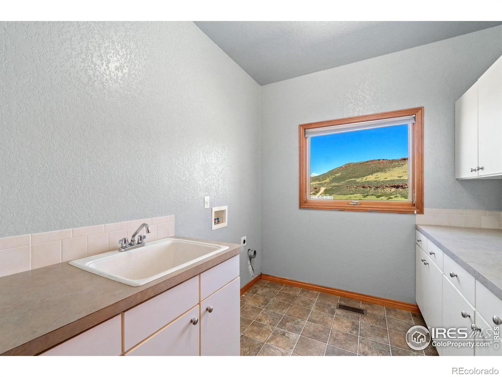 MLS Image #23 for 4433  sedona hills drive,loveland, Colorado