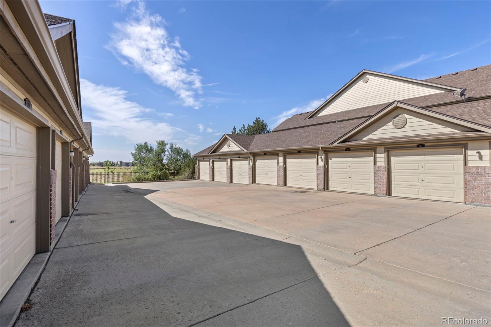 MLS Image #25 for 23406 e 5th place,aurora, Colorado