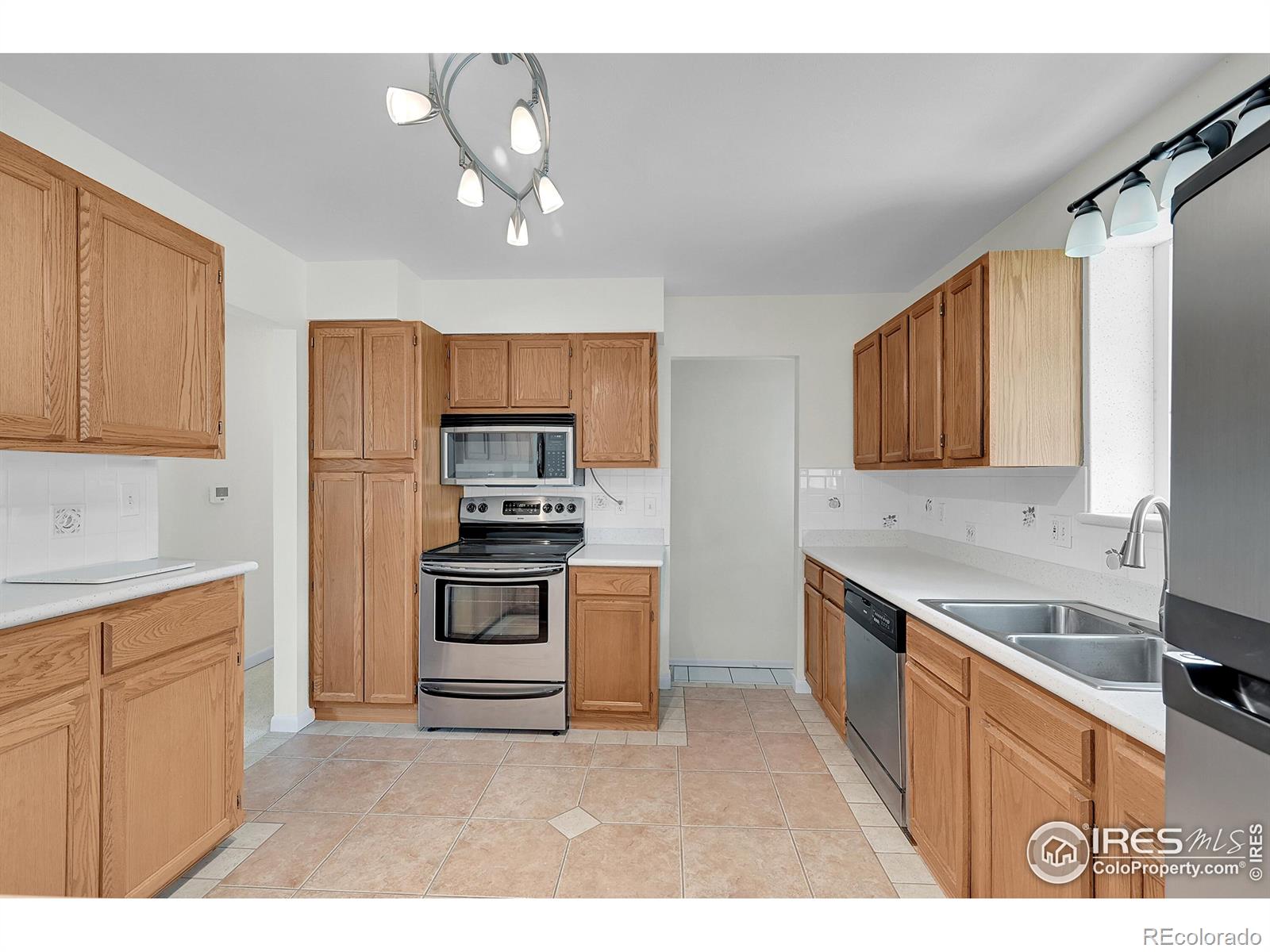 MLS Image #7 for 1541  northwestern road,longmont, Colorado