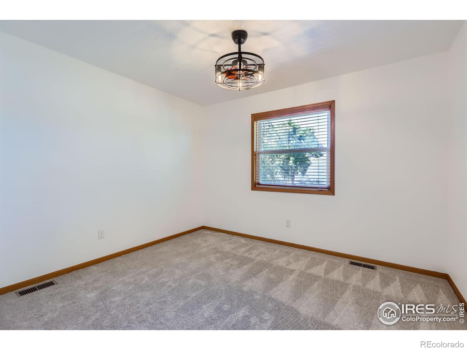 MLS Image #20 for 217 n 49th avenue,greeley, Colorado