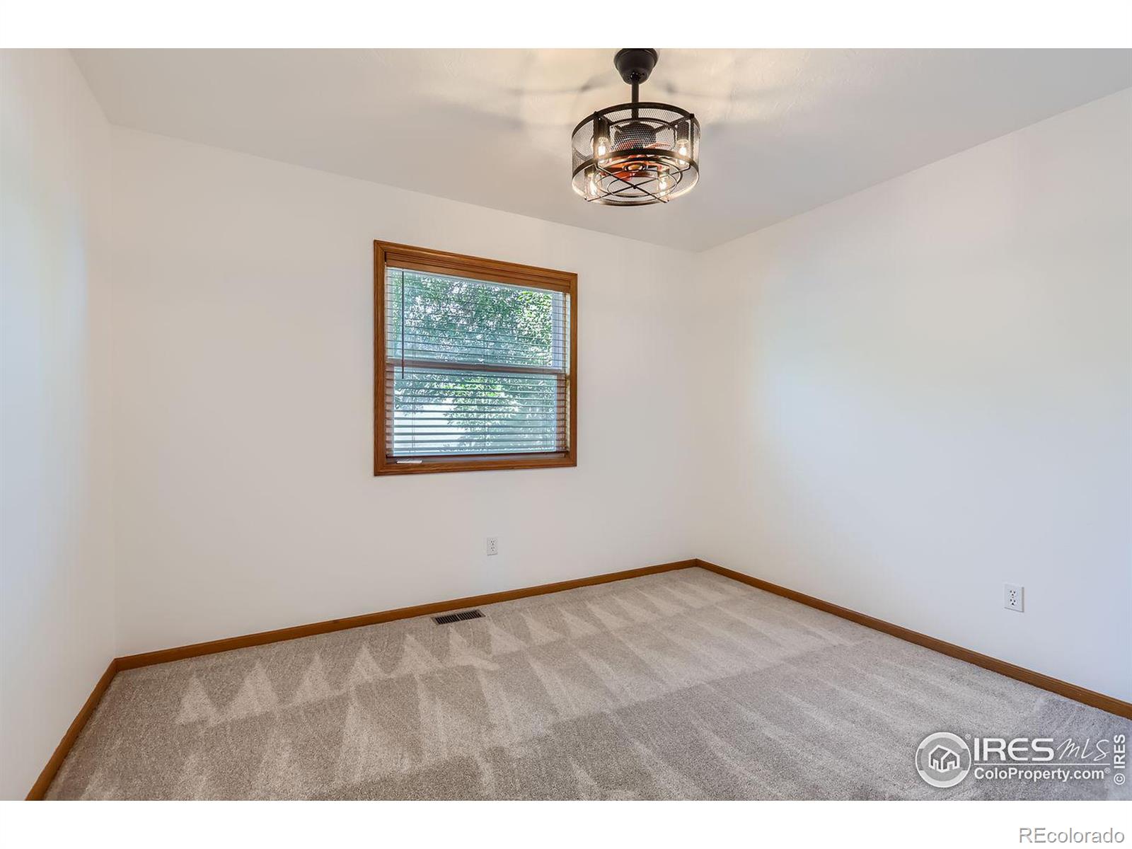 MLS Image #21 for 217 n 49th avenue,greeley, Colorado