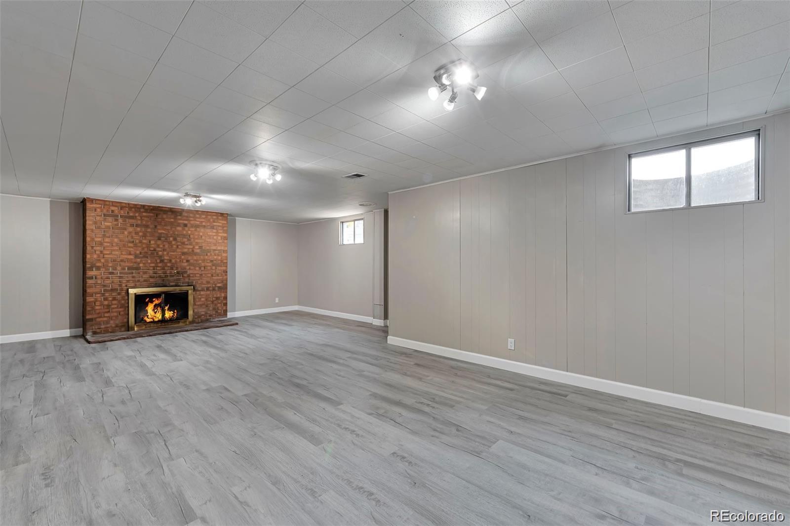 MLS Image #16 for 7931 e hampden circle,denver, Colorado