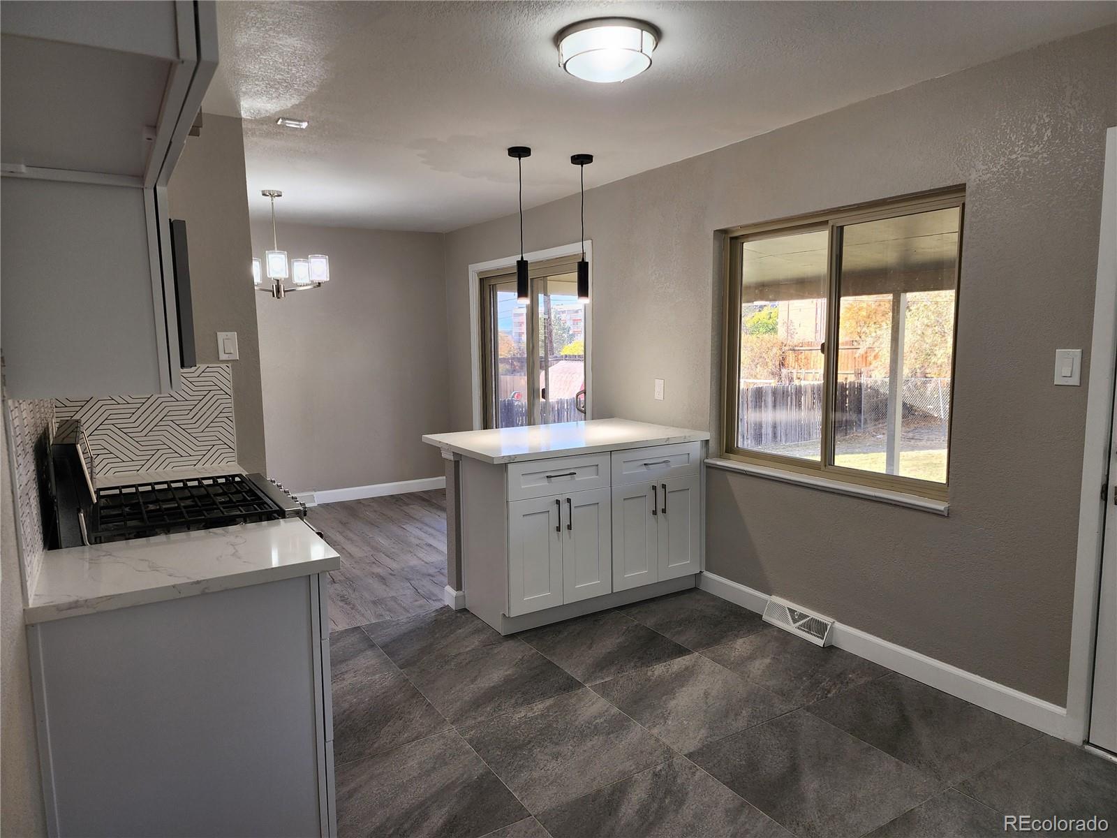 MLS Image #9 for 7931 e hampden circle,denver, Colorado