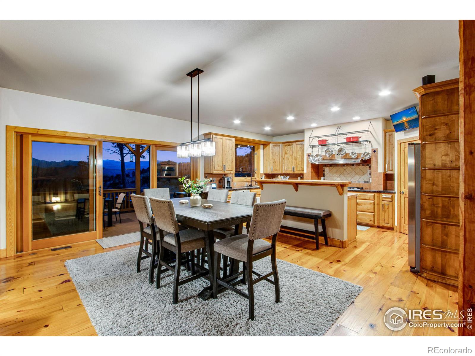 MLS Image #17 for 5433 n rim road,livermore, Colorado