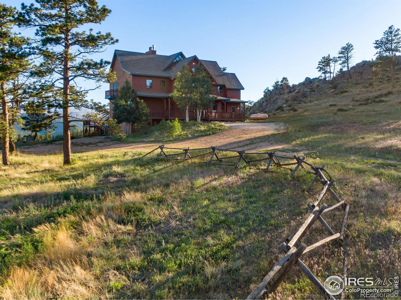 MLS Image #2 for 5433 n rim road,livermore, Colorado