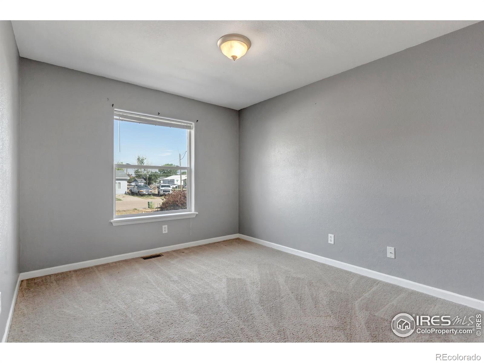 MLS Image #14 for 807  5th street,pierce, Colorado