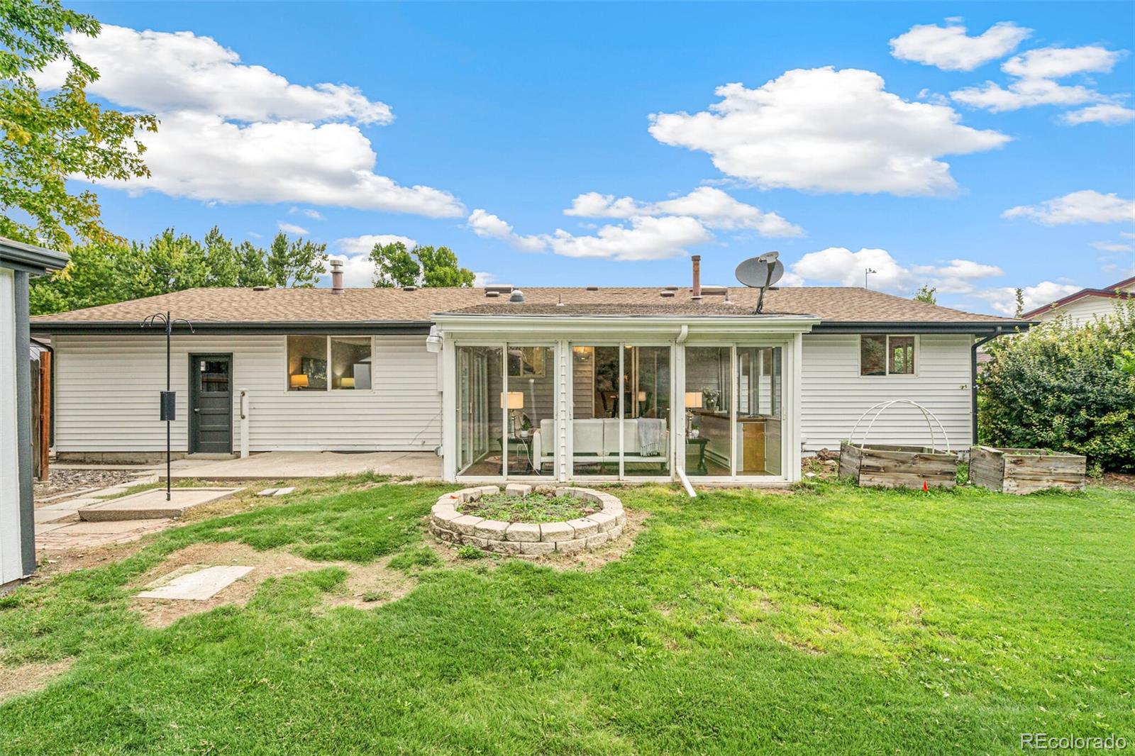 MLS Image #26 for 8622 w warren lane,lakewood, Colorado