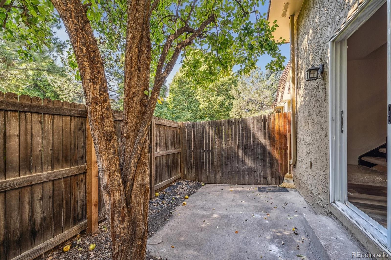 MLS Image #22 for 7376 e princeton avenue,denver, Colorado