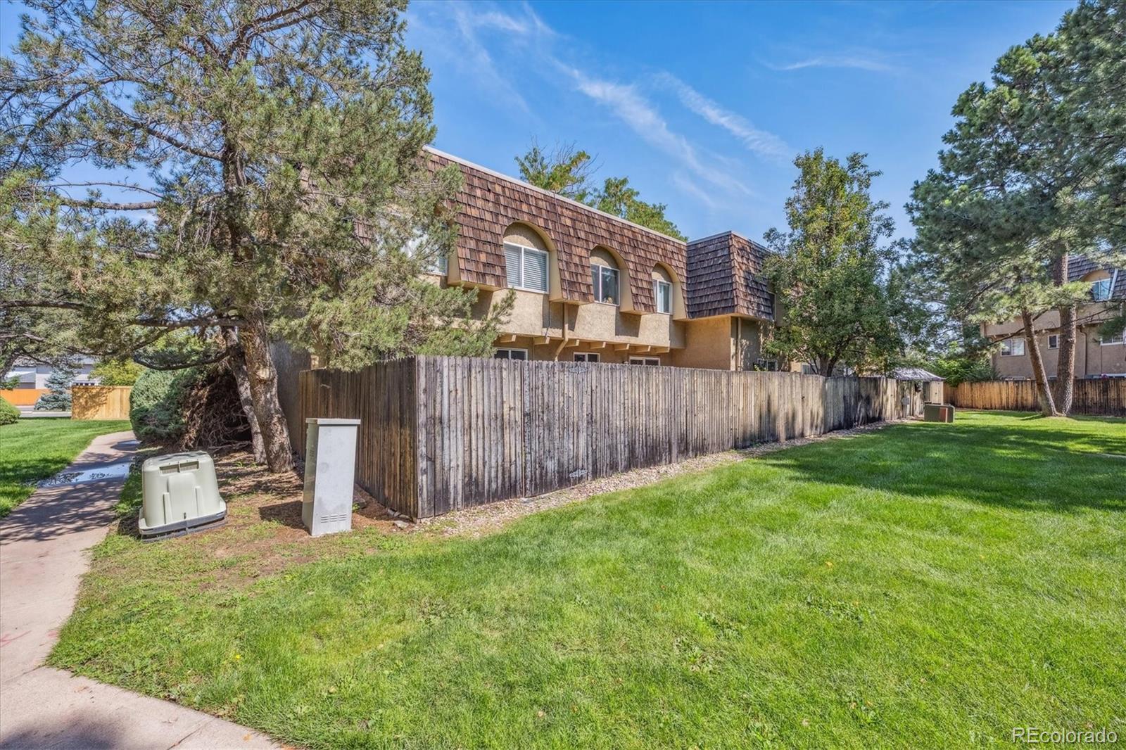 MLS Image #25 for 7376 e princeton avenue,denver, Colorado