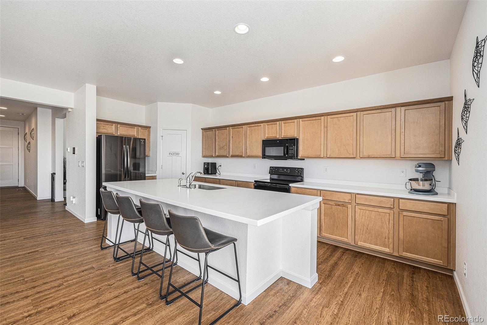 MLS Image #2 for 27840 e 7th place,aurora, Colorado