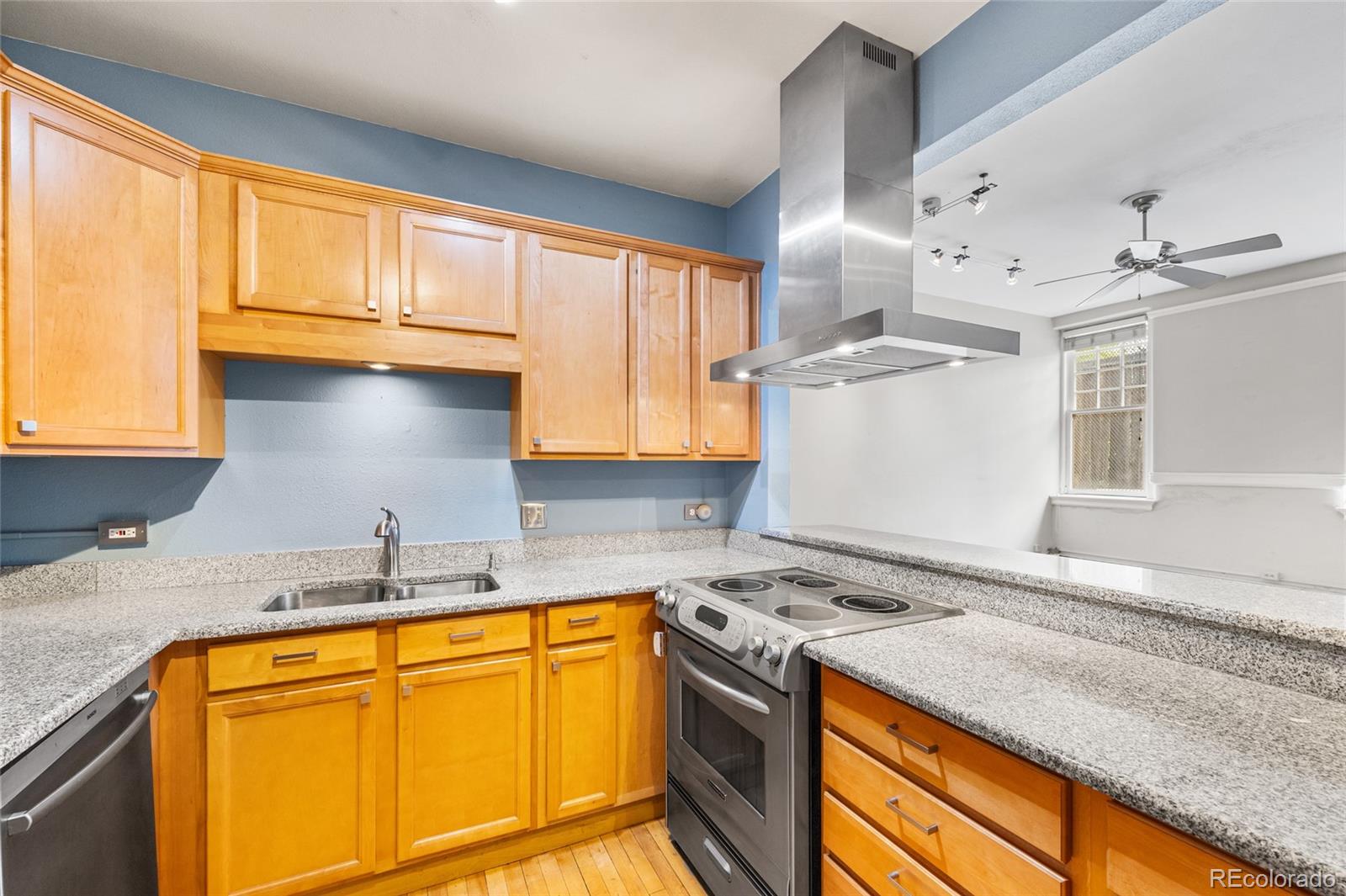 MLS Image #3 for 2351  federal boulevard,denver, Colorado