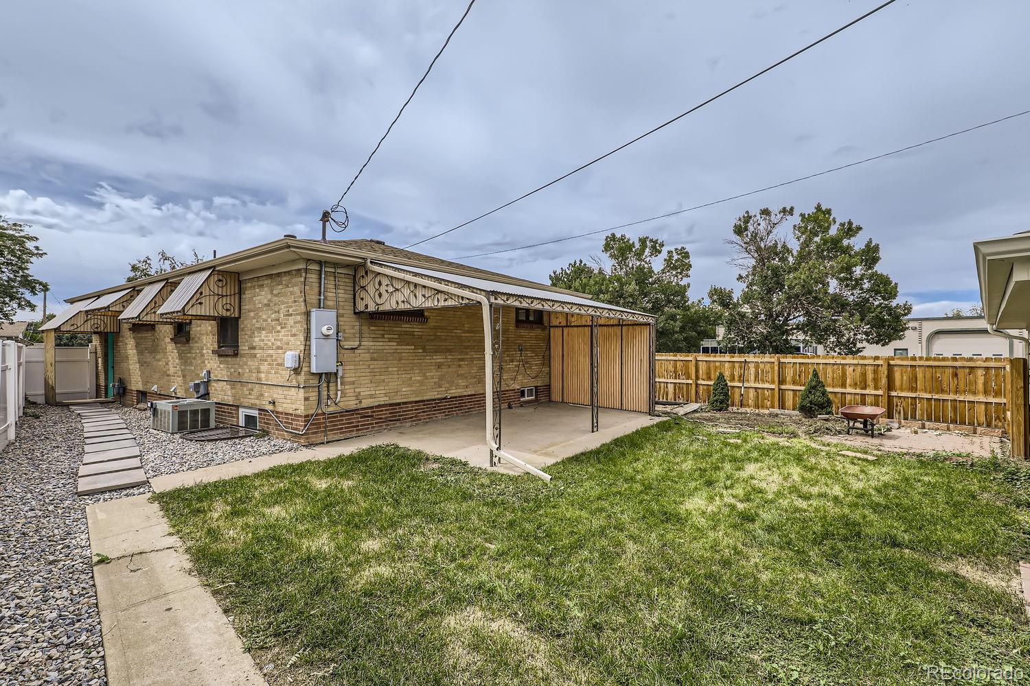 MLS Image #26 for 10600 e 25th avenue,aurora, Colorado