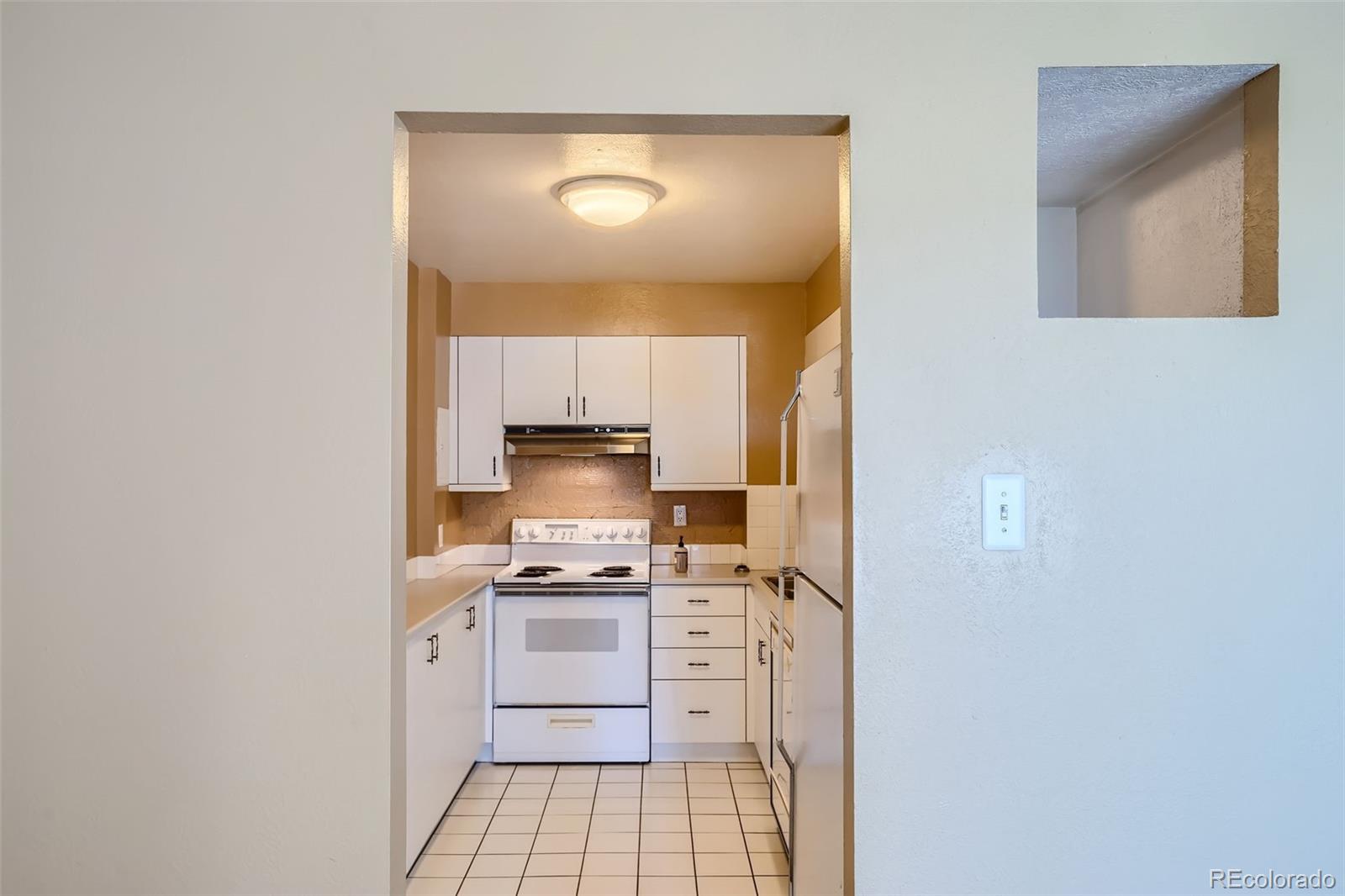 MLS Image #13 for 460 s marion parkway 702,denver, Colorado