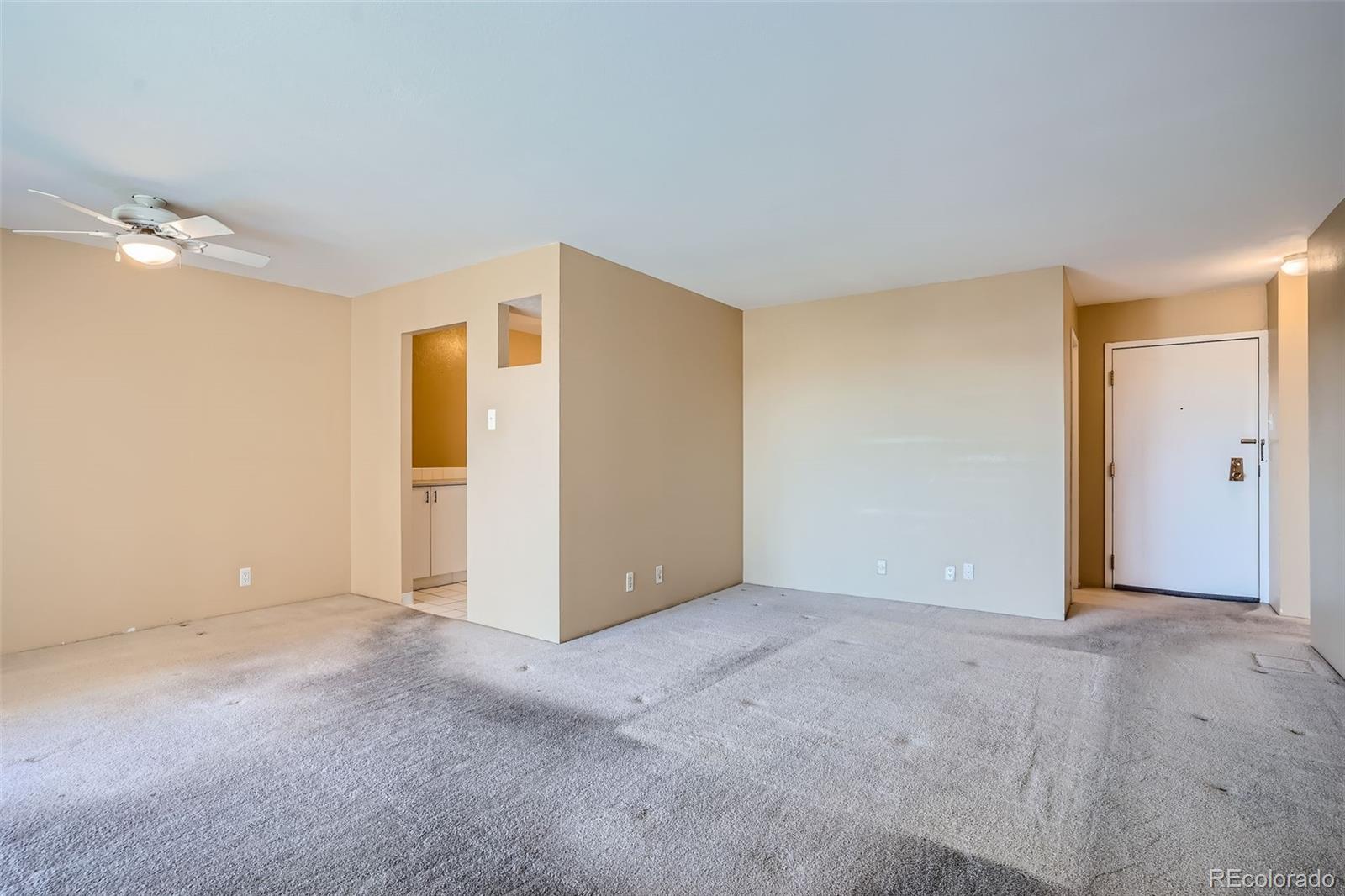 MLS Image #6 for 460 s marion parkway 702,denver, Colorado