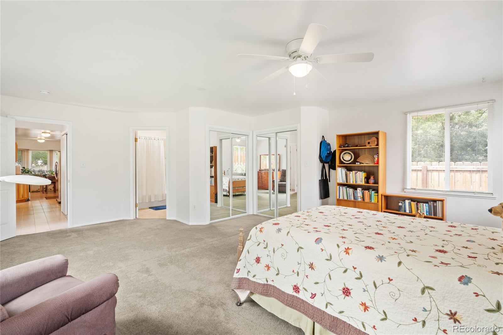 MLS Image #16 for 3076 s grape way,denver, Colorado