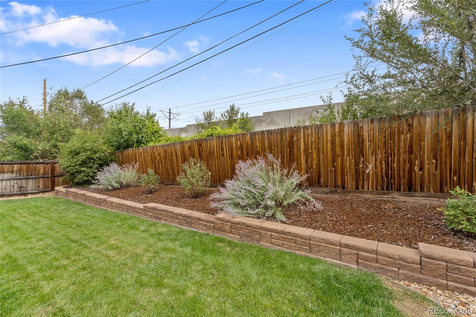 MLS Image #28 for 3076 s grape way,denver, Colorado