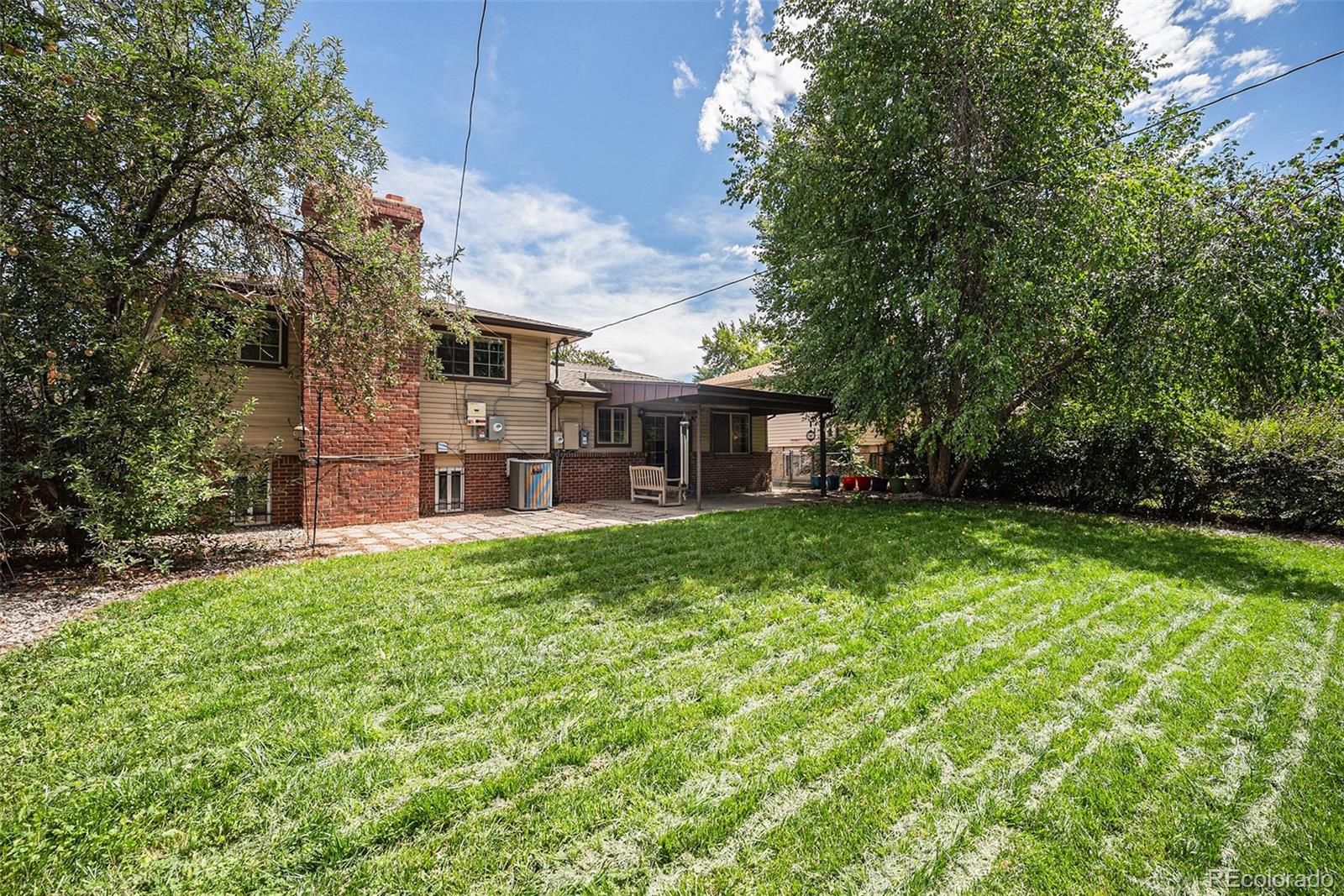 MLS Image #19 for 315 s monaco parkway,denver, Colorado