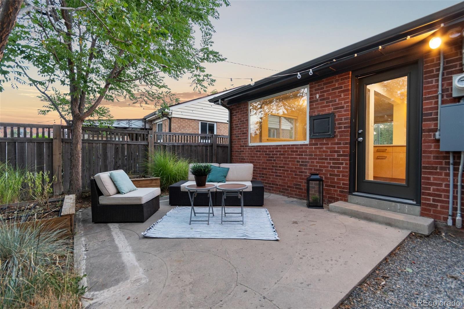 MLS Image #42 for 3558  locust street,denver, Colorado