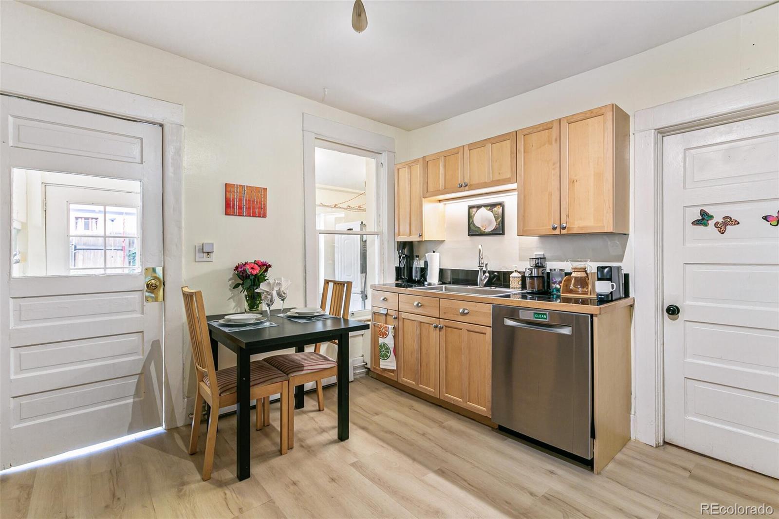 MLS Image #10 for 1005  cook street,denver, Colorado