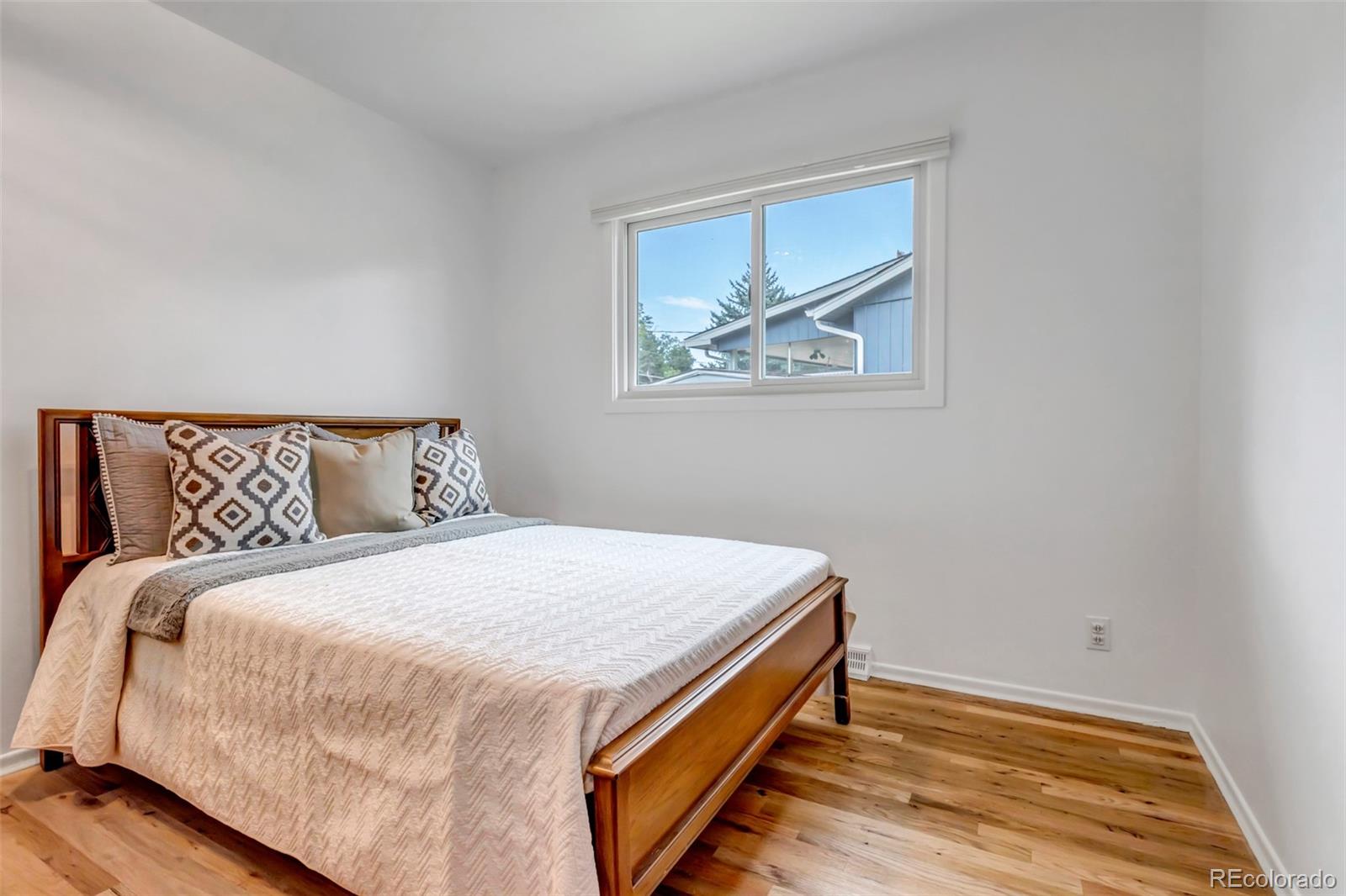 MLS Image #23 for 2764 s ingalls way,denver, Colorado