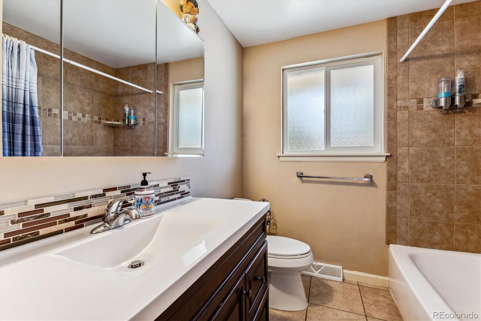 MLS Image #15 for 1442 s balsam street,lakewood, Colorado