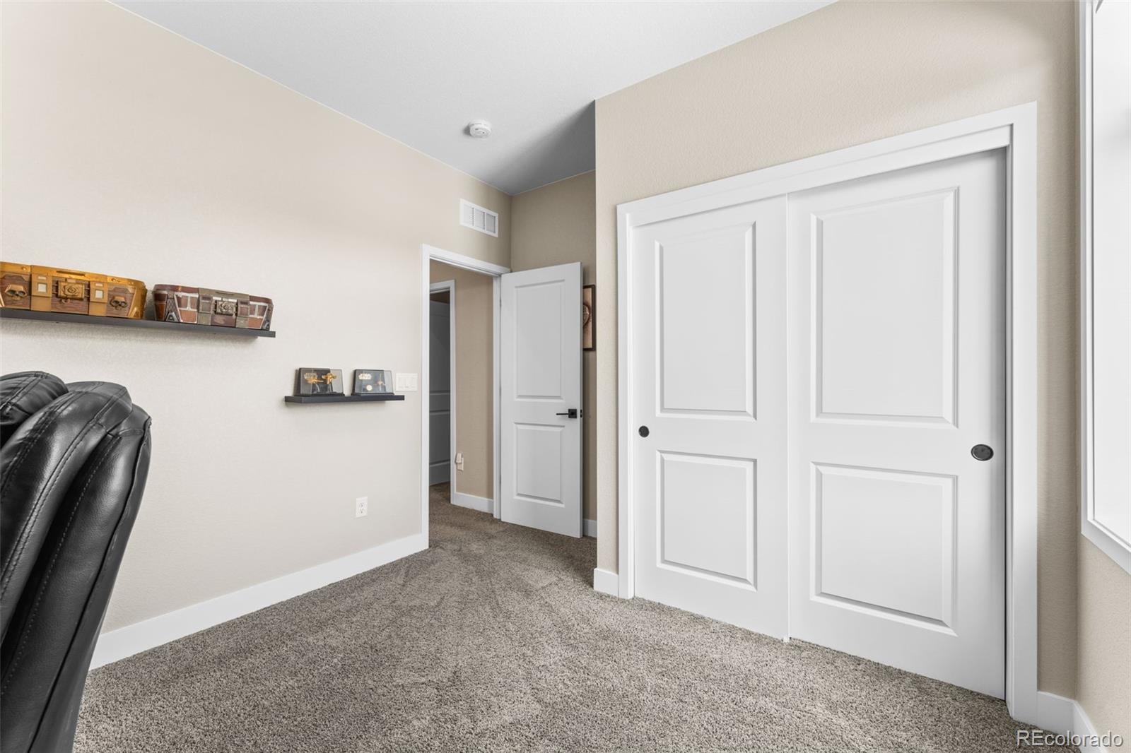 MLS Image #26 for 9597  taylor river circle,littleton, Colorado