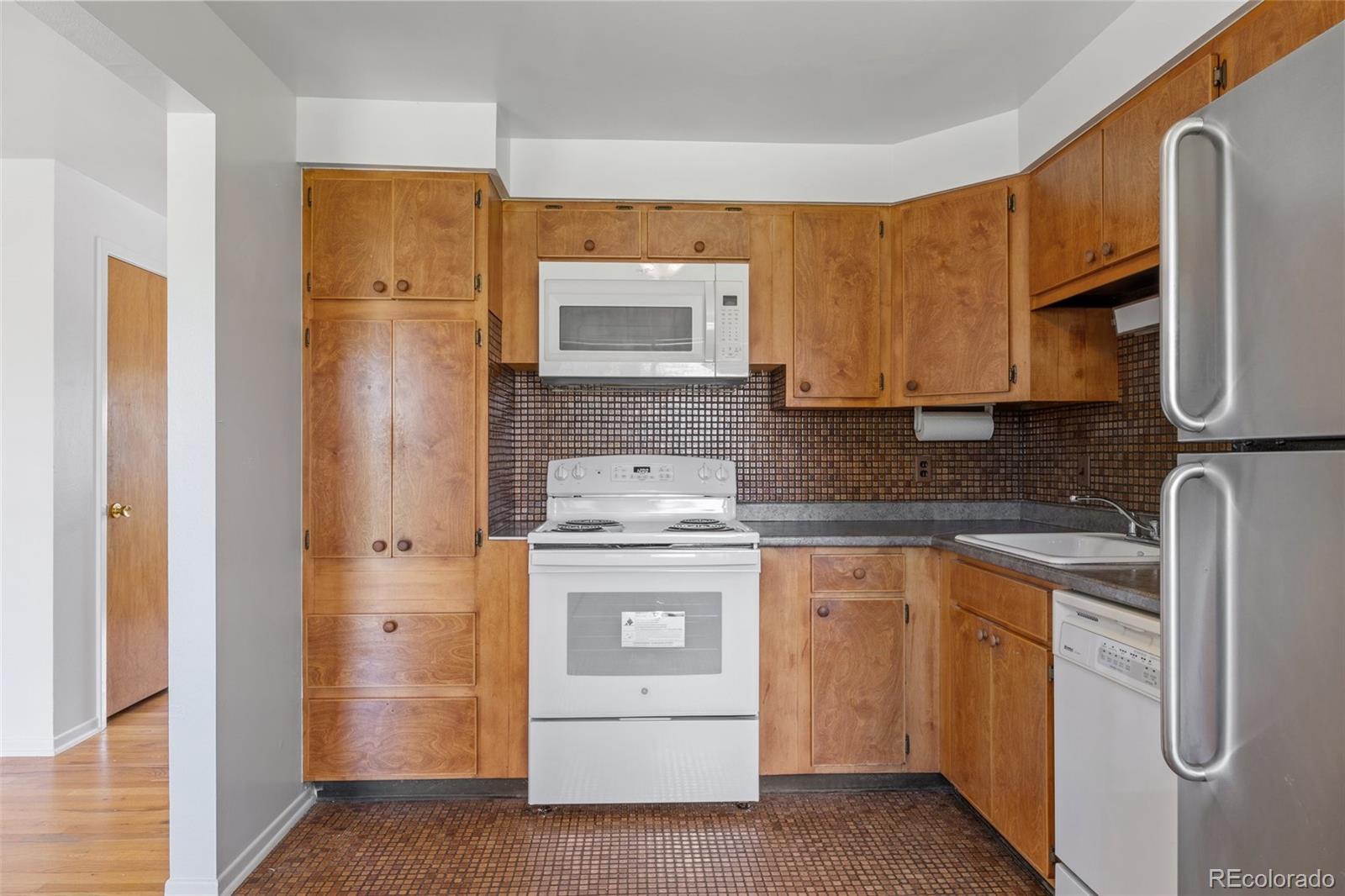 MLS Image #14 for 4151 w rice place,denver, Colorado