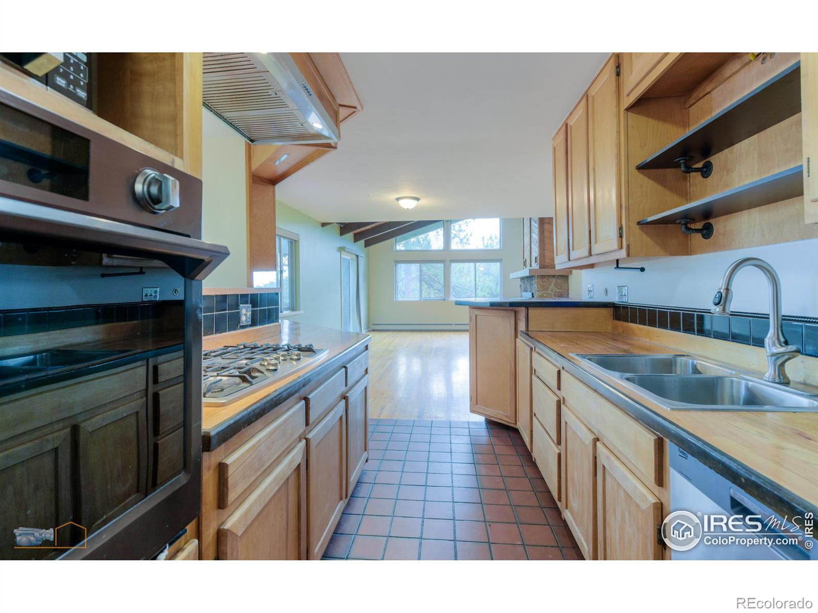 MLS Image #13 for 209  anemone drive,boulder, Colorado