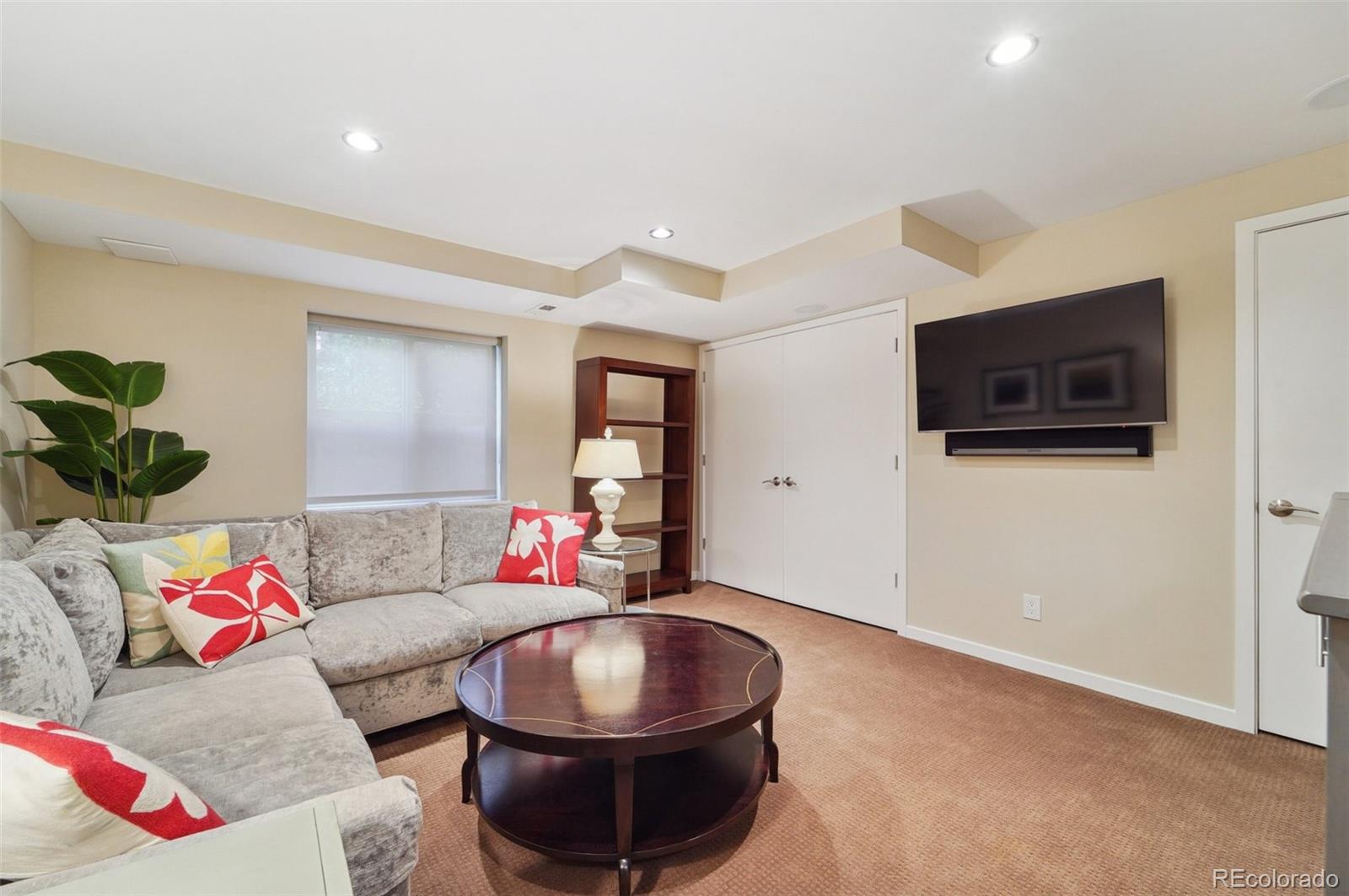 MLS Image #31 for 2206 n emerson street,denver, Colorado