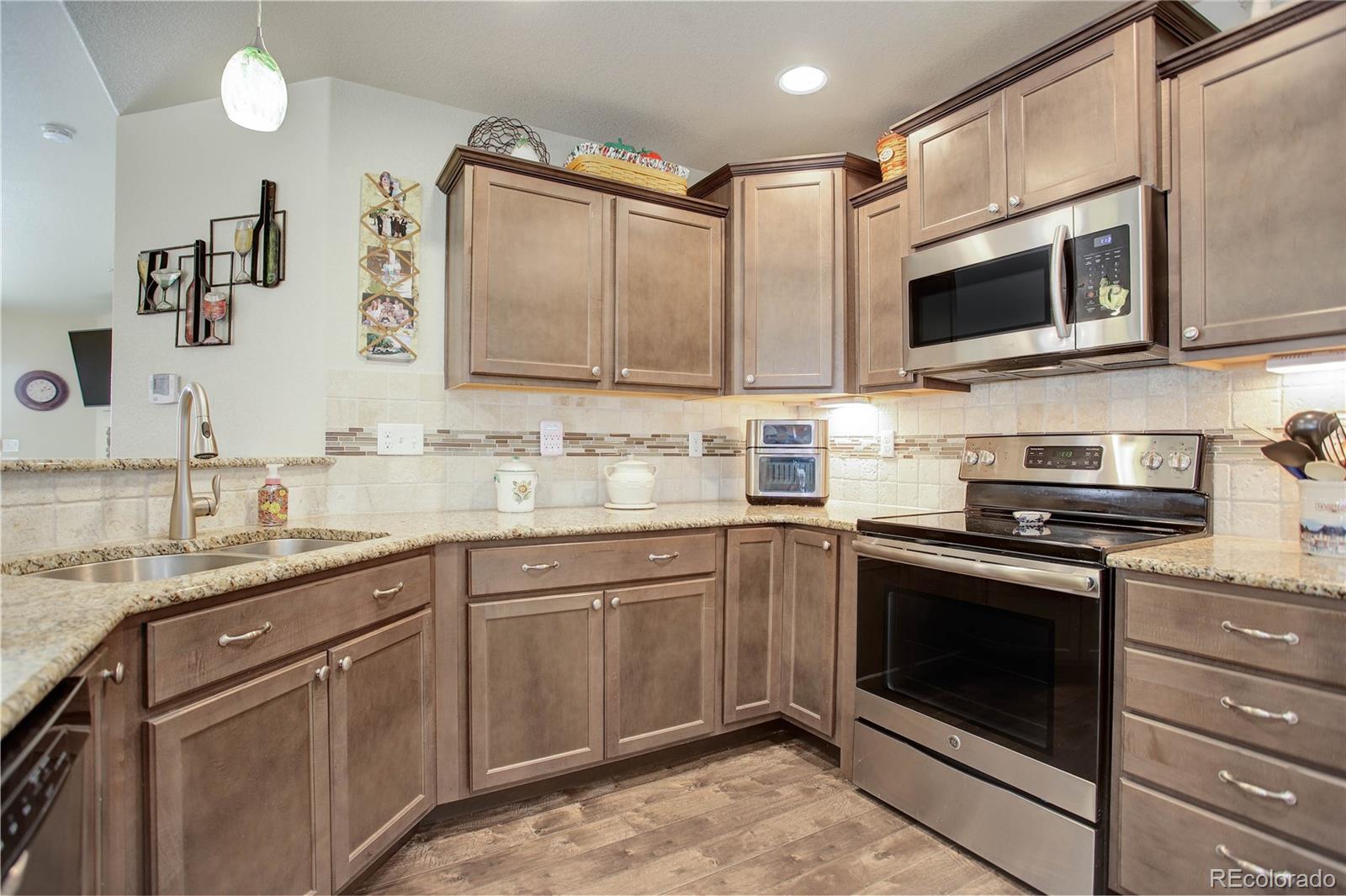 MLS Image #6 for 8032  potentilla grove,colorado springs, Colorado