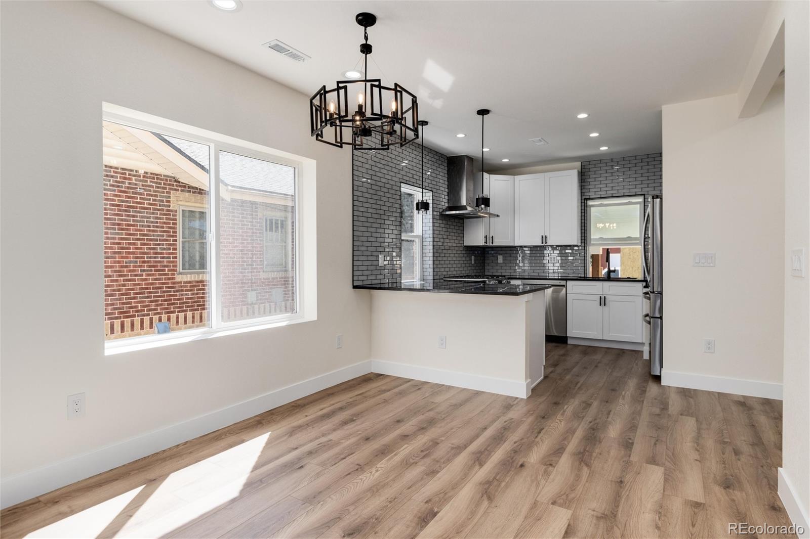 MLS Image #15 for 2555  holly street,denver, Colorado