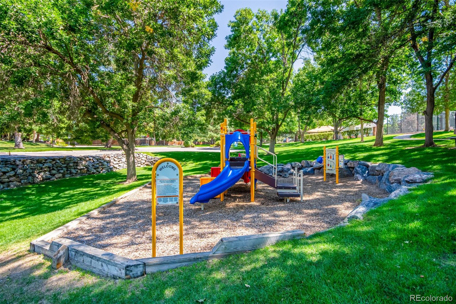 MLS Image #20 for 2832 w long drive f,littleton, Colorado