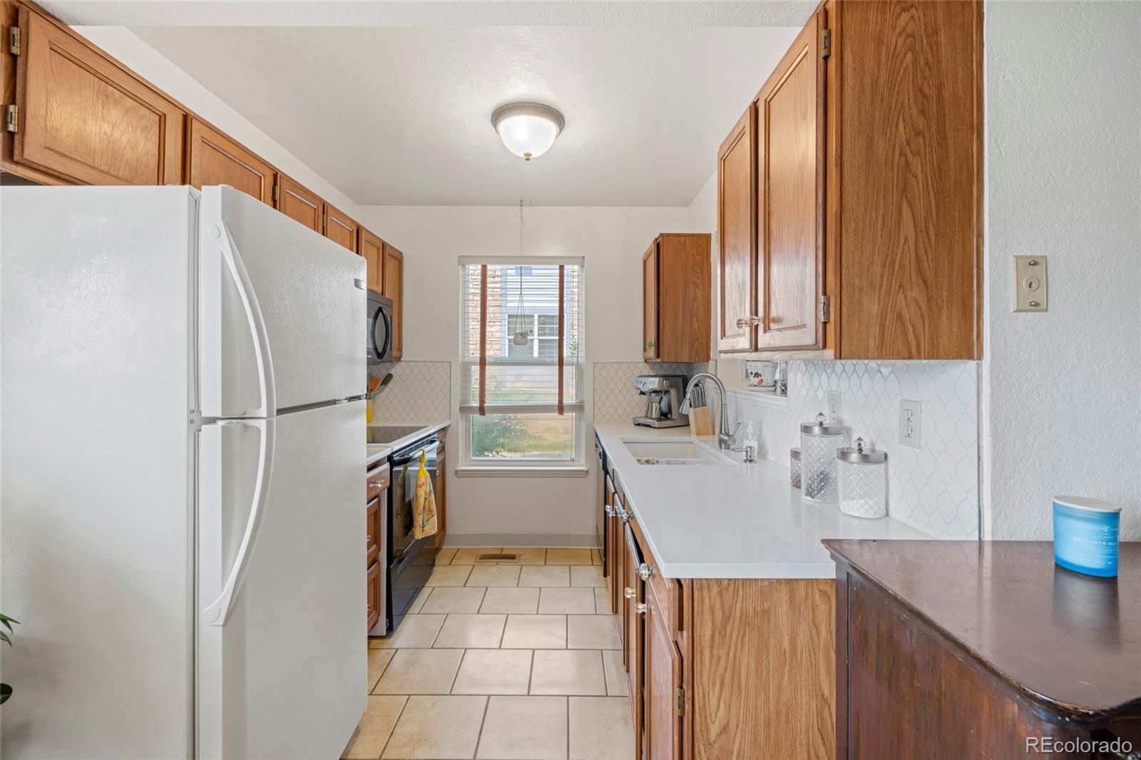 MLS Image #8 for 8015 w eastman place,lakewood, Colorado