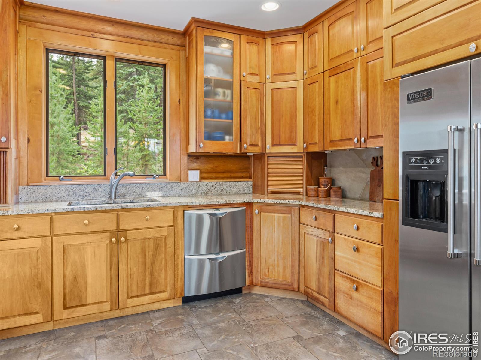 MLS Image #12 for 287 s skinner road,allenspark, Colorado