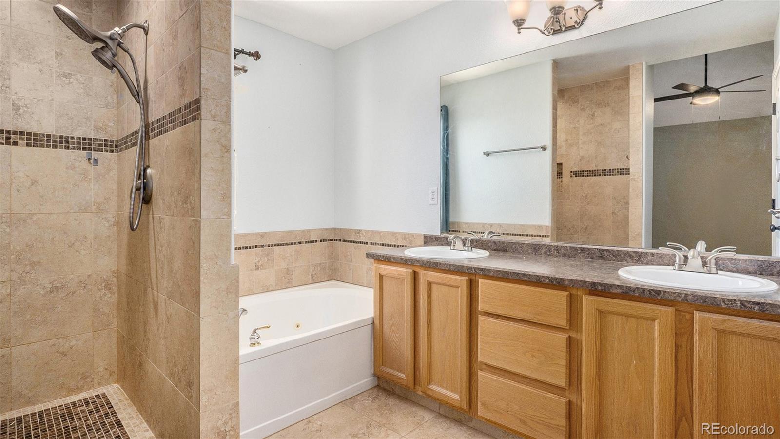 MLS Image #13 for 21756 e alamo lane,centennial, Colorado