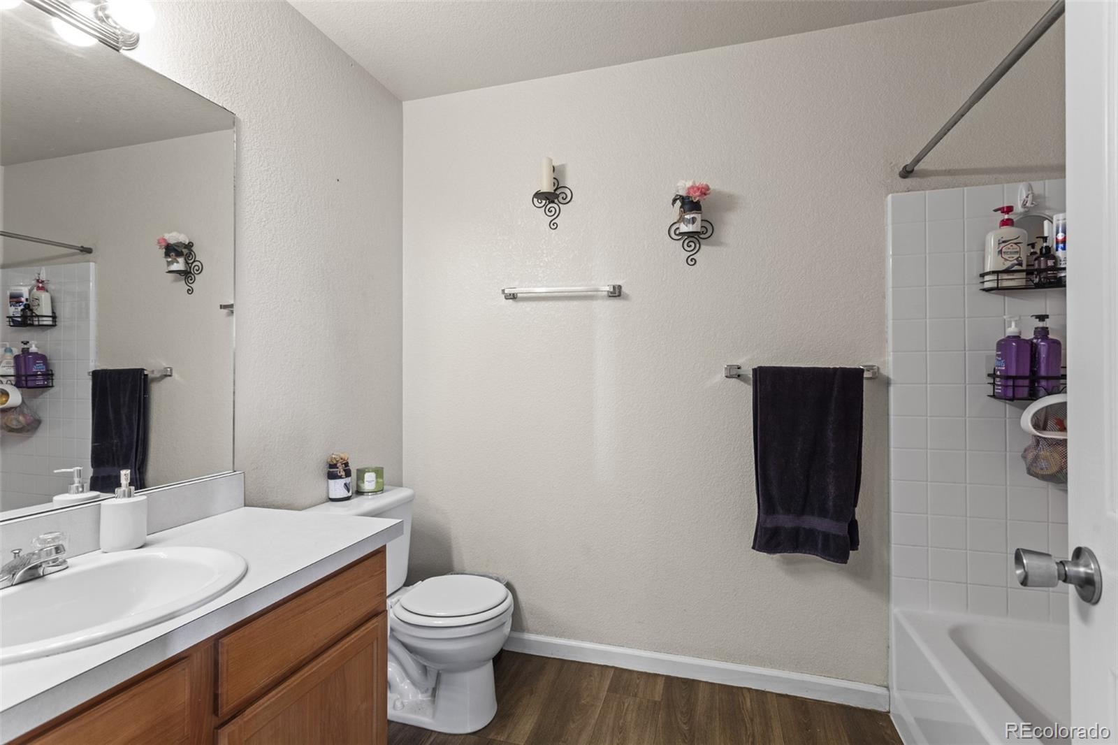 MLS Image #10 for 3200 s federal boulevard,denver, Colorado