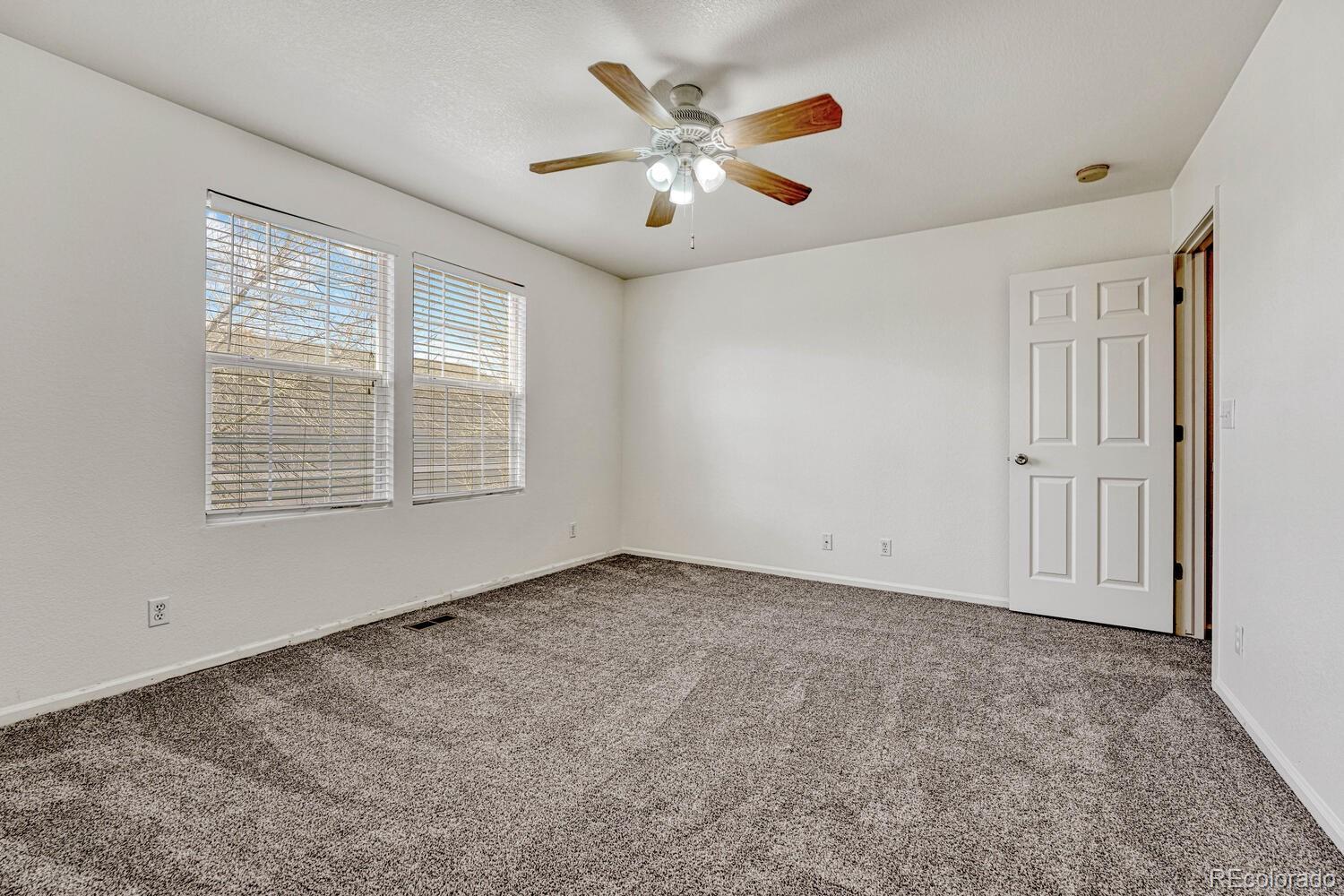 MLS Image #23 for 10700  kimblewyck circle,denver, Colorado