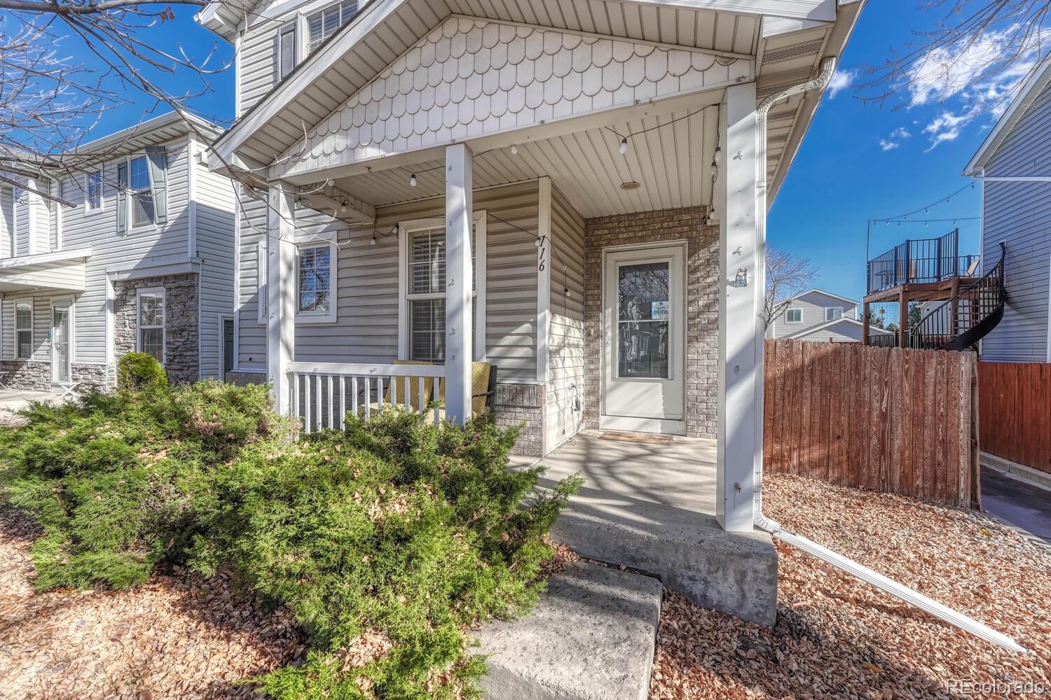 MLS Image #3 for 10700  kimblewyck circle,denver, Colorado