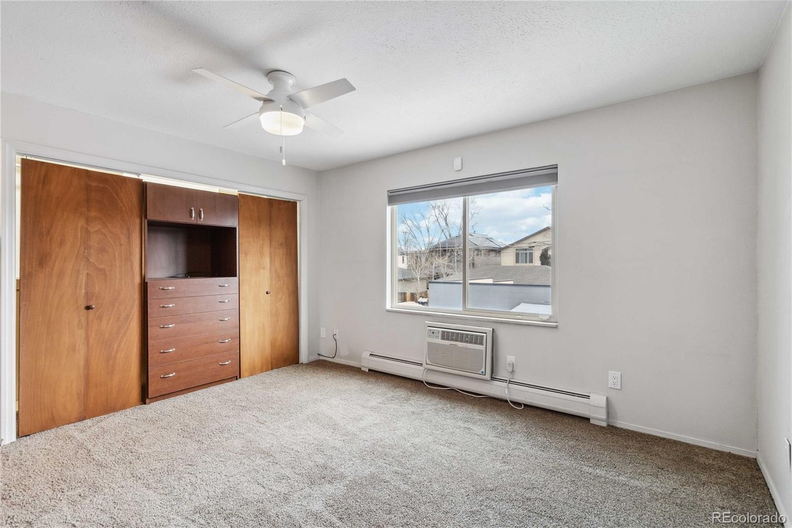 MLS Image #12 for 1442 s logan street,denver, Colorado