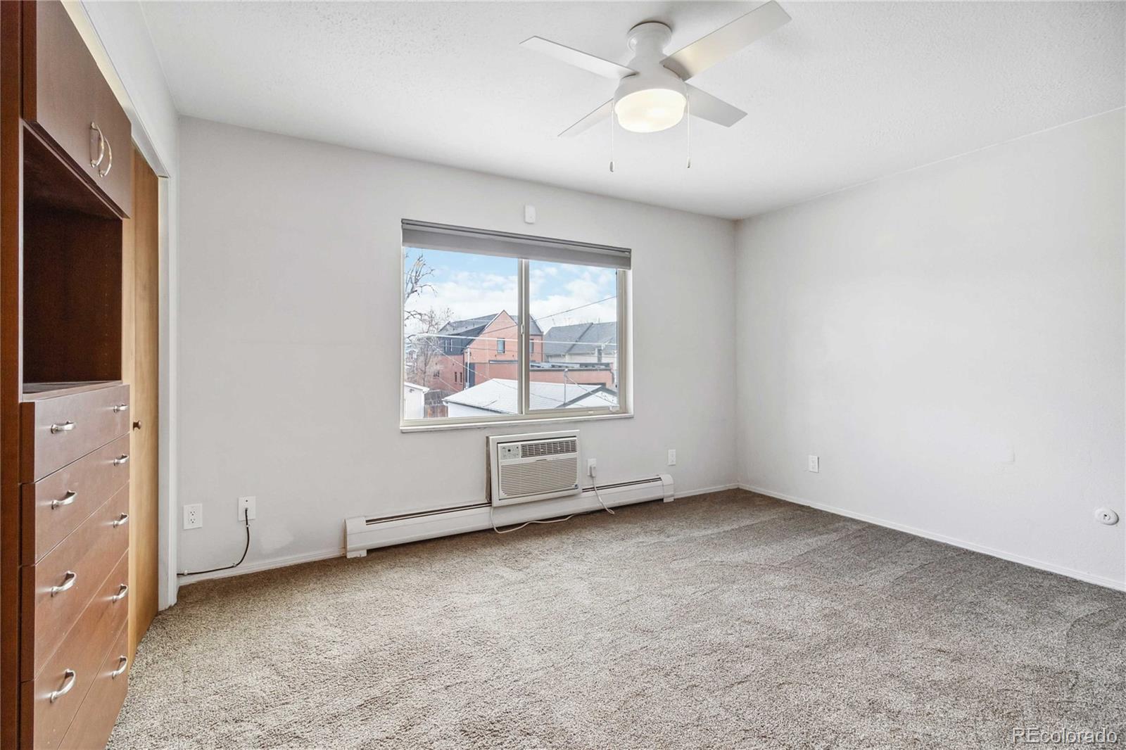 MLS Image #14 for 1442 s logan street,denver, Colorado