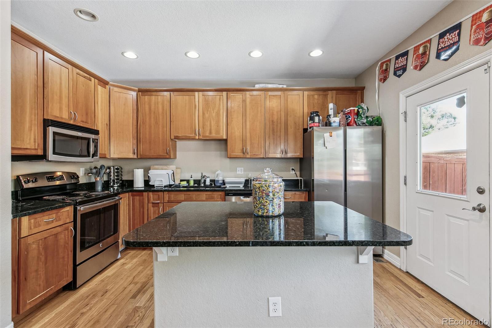 MLS Image #8 for 2243 s high street,denver, Colorado