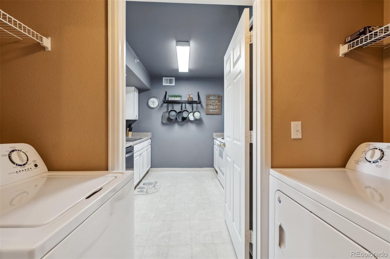 MLS Image #17 for 12816  ironstone way 301,parker, Colorado