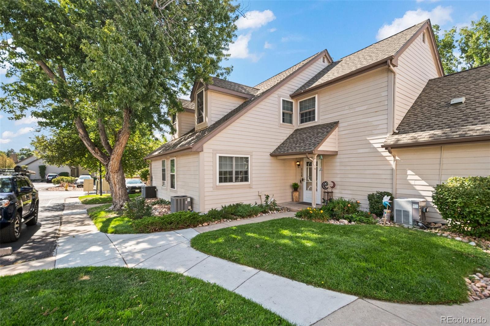 MLS Image #10 for 2152 s victor street,aurora, Colorado