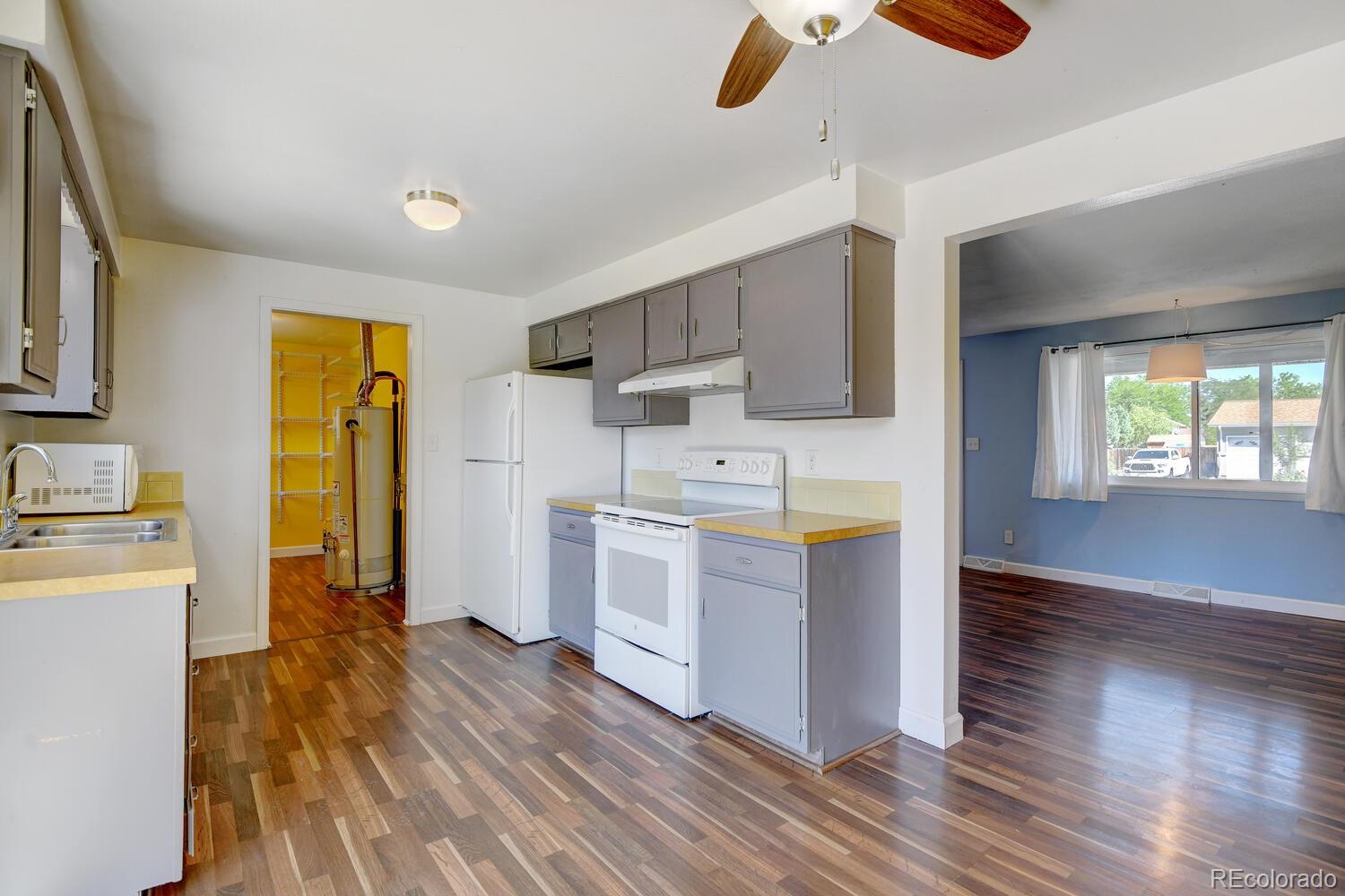 MLS Image #13 for 603  olive lane,platteville, Colorado