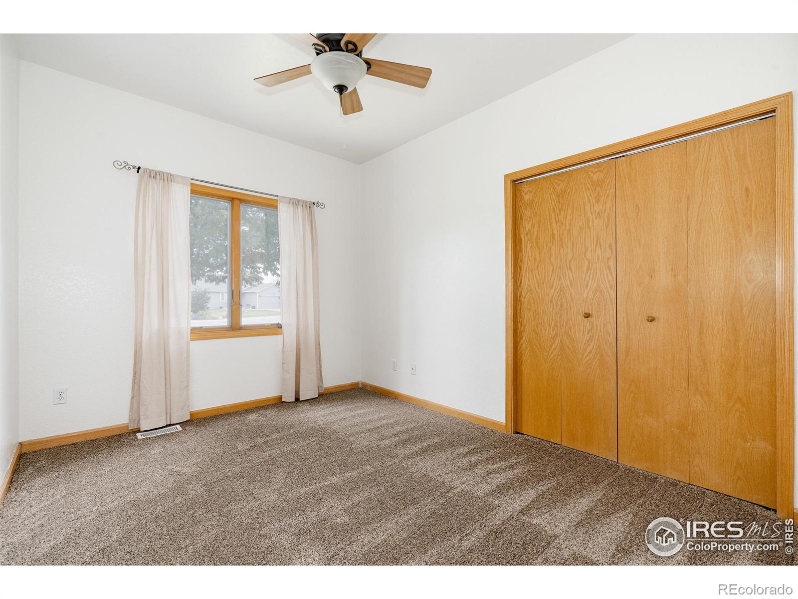 MLS Image #23 for 3367  mammoth court,wellington, Colorado