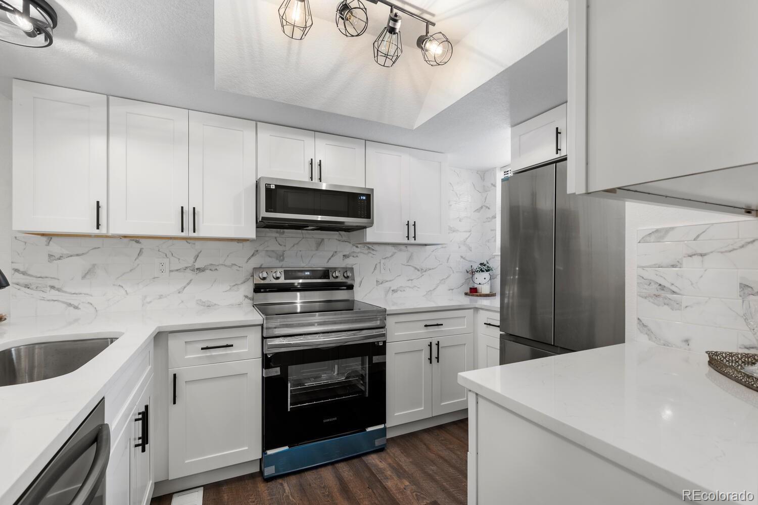 MLS Image #0 for 1475 s quebec way,denver, Colorado